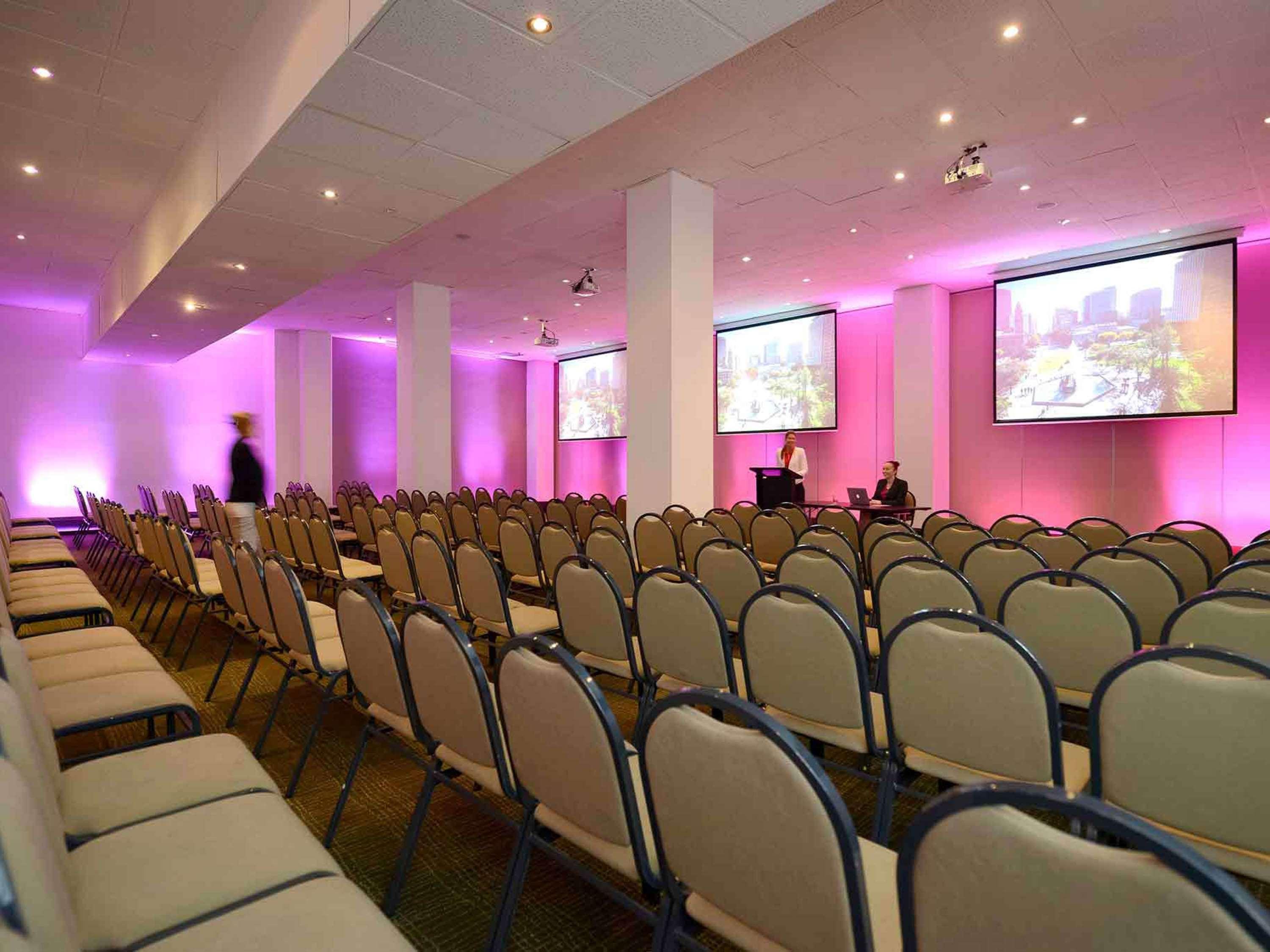 Grosvenor Hotel Adelaide Esterno foto