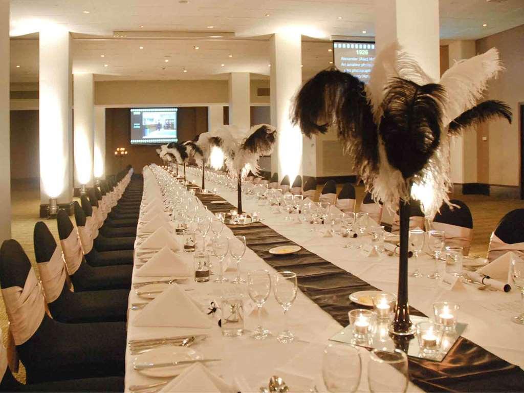 Grosvenor Hotel Adelaide Esterno foto