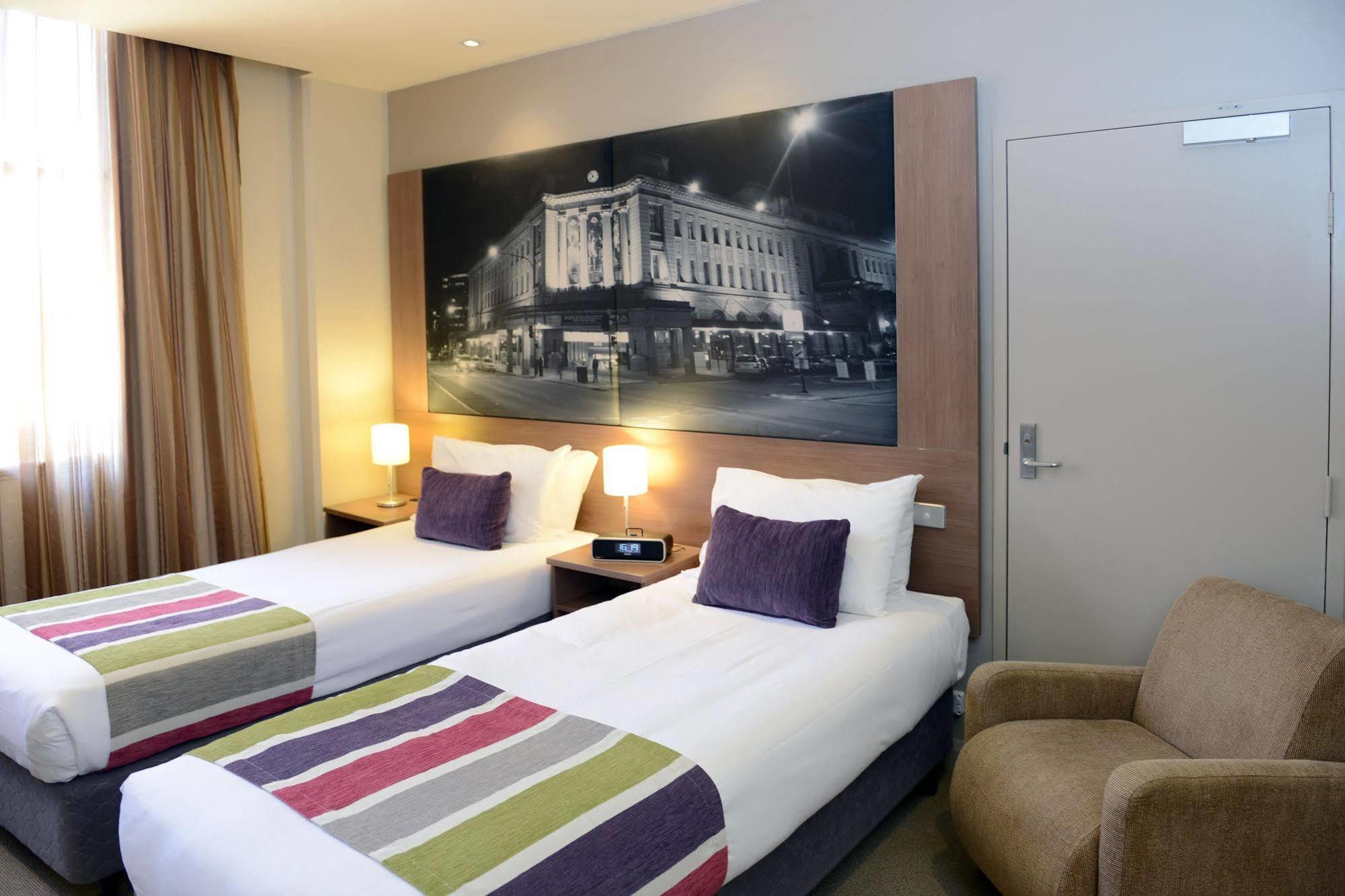 Grosvenor Hotel Adelaide Esterno foto